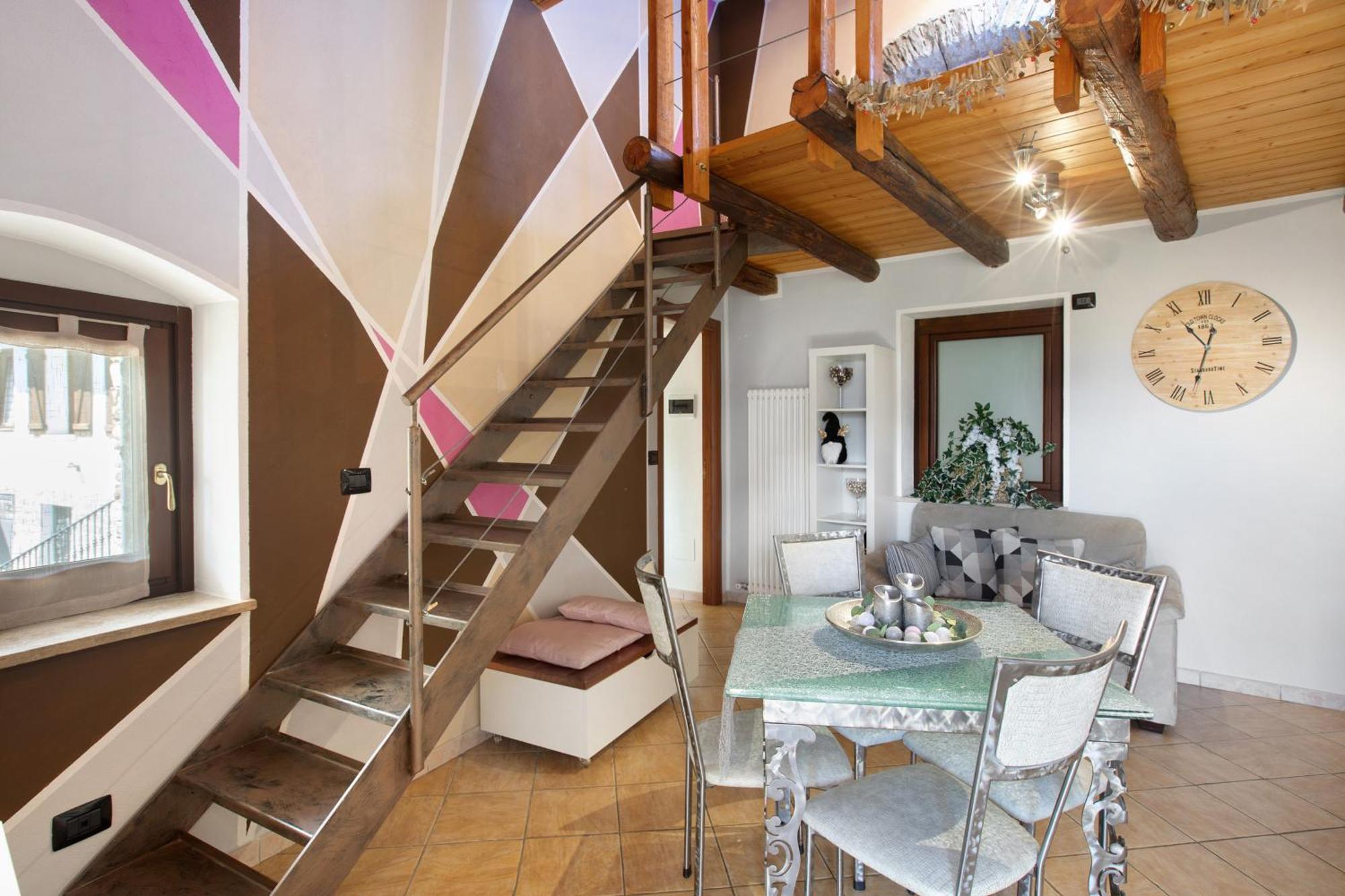 Maison Bebe Mont Emilius อาออสตา ภายนอก รูปภาพ